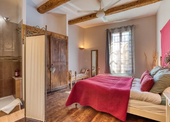 Апартаменты Porte Saint-louis - Les Costieres